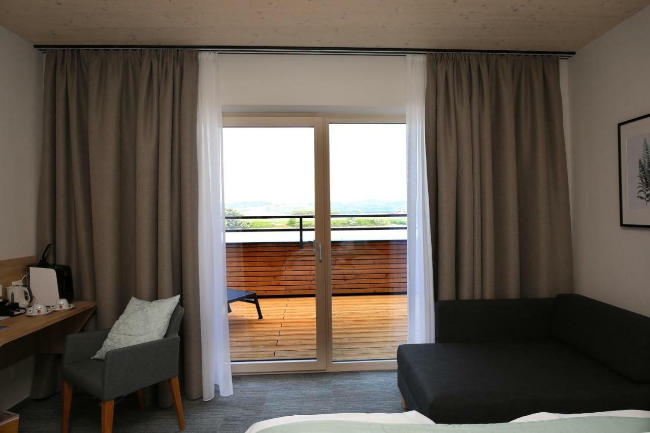 Donau Lodge 多瑙河畔伊比斯 外观 照片