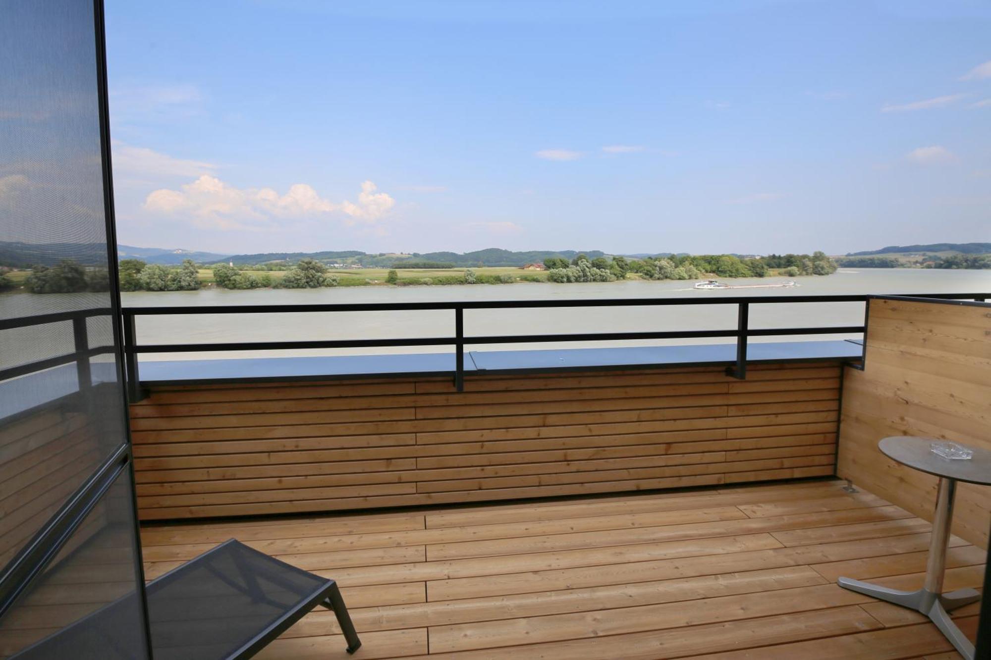 Donau Lodge 多瑙河畔伊比斯 外观 照片